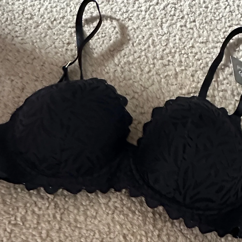Rene Rofe Black Lace Bra size 34 C - Picture 4 of 4